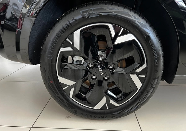Kia Niro cena 185800 przebieg: 9, rok produkcji 2023 z Łowicz małe 172